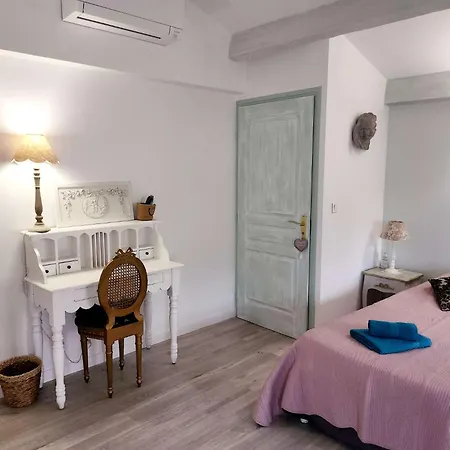 Le Clos Renaissance Bed & Breakfast *