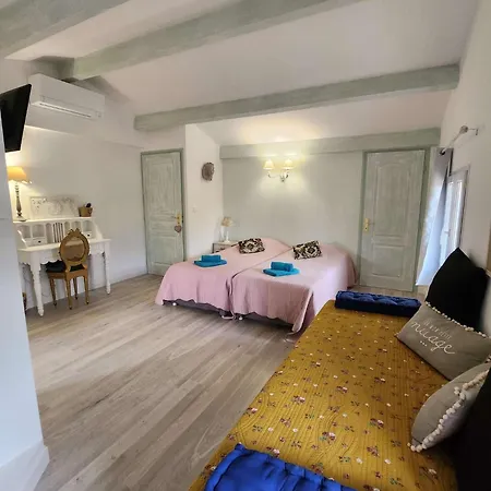 Bed & Breakfast Le Clos Renaissance Oppede