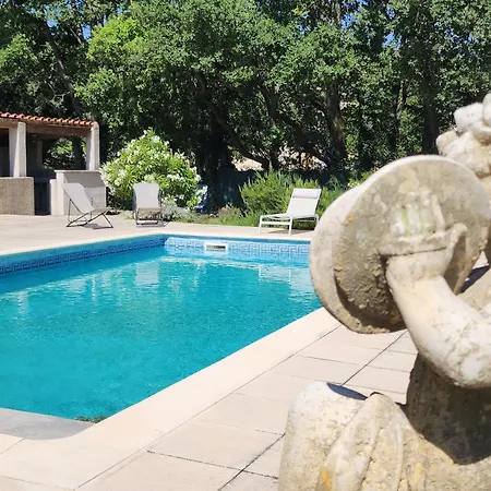 Le Clos Renaissance Bed & Breakfast Oppede