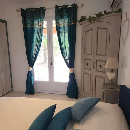Le Clos Renaissance Oppede