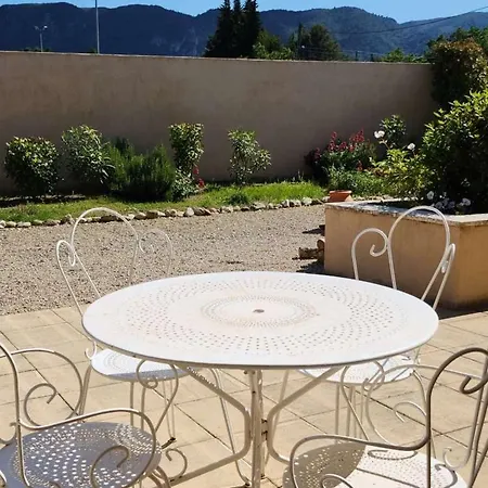 Bed & Breakfast Le Clos Renaissance Oppede